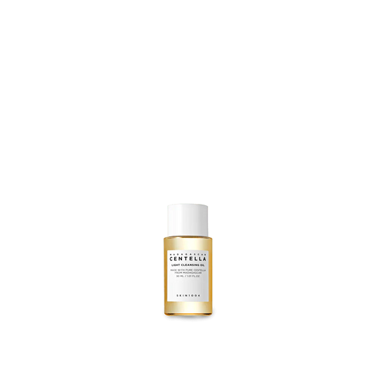 MADAGASCAR CENTELLA LIGHT CLEANSING OIL (30ml)